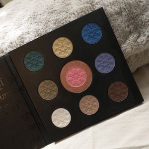 Cargo Lumiere's Palette